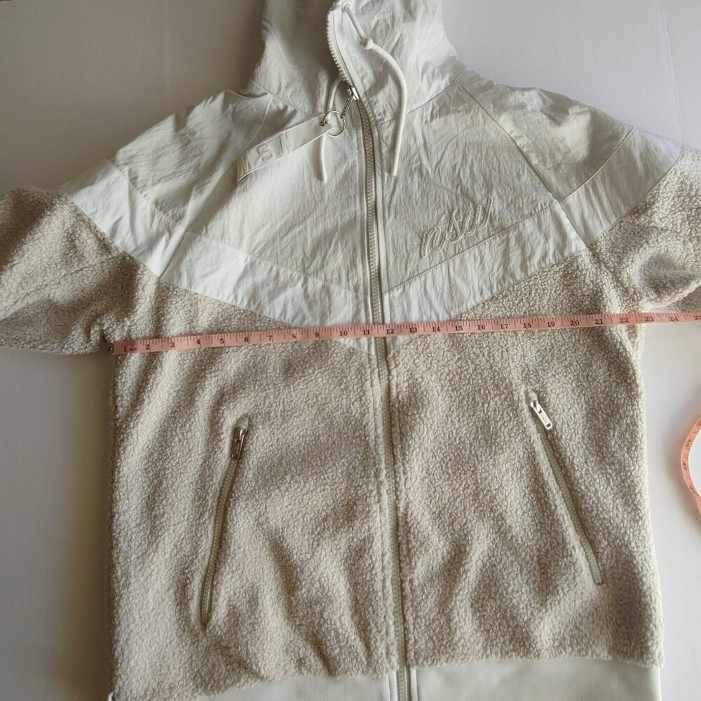 NIKE Sportswear NSW Sherpa Windrunner Jacket/Pants Set - Med & Lrg - Picture 15 of 16
